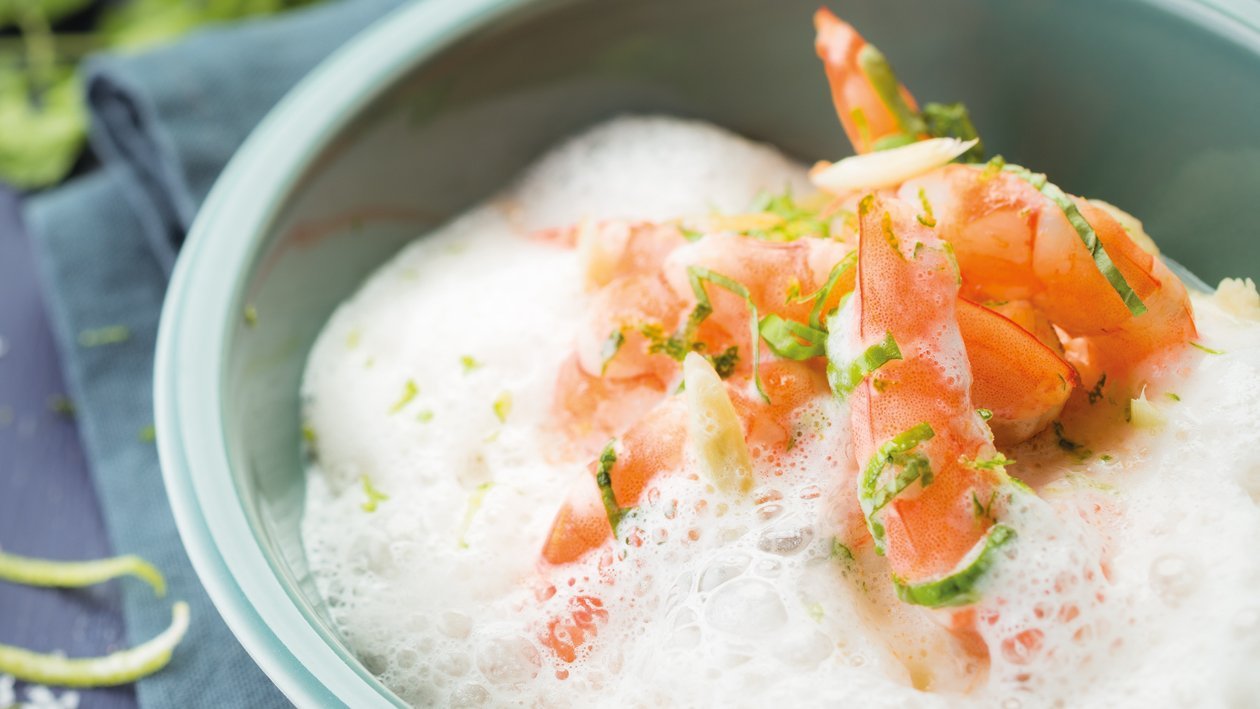 Ragoût de gambas, panais et bouillon à la citronnelle et coco – Recette